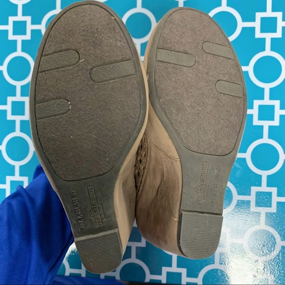 Adorable wedges💫 - Picture 6 of 7